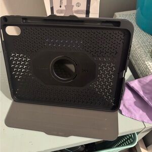 iPad 10th generation 10.9 in case